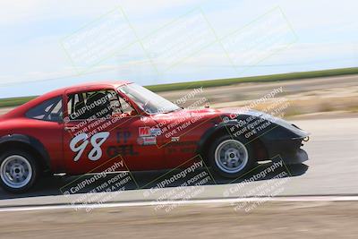 media/Jun-04-2022-CalClub SCCA (Sat) [[1984f7cb40]]/Group 1/Race (Cotton Corners)/